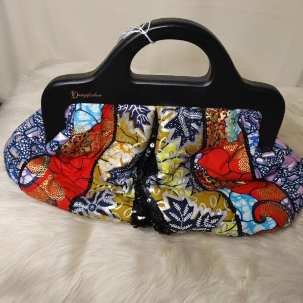Asampete Multicolored Seam Beach Bag in style