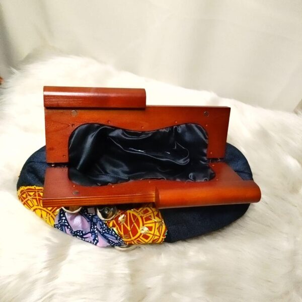 Asampete Multicolored Seam Beach Bag in style - Image 2